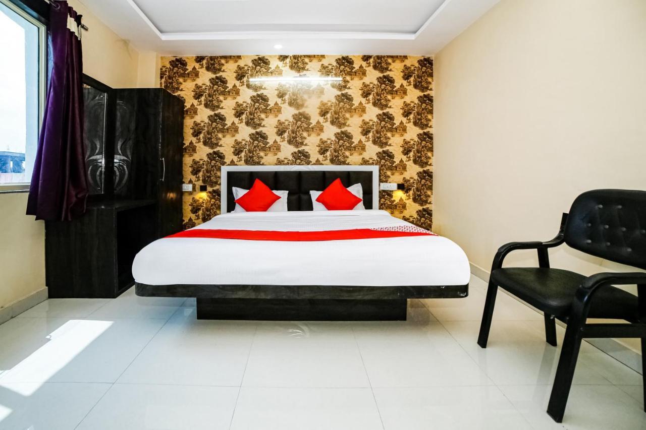 Oyo 41923 Prema Kunj Resort Jhānsi Eksteriør billede